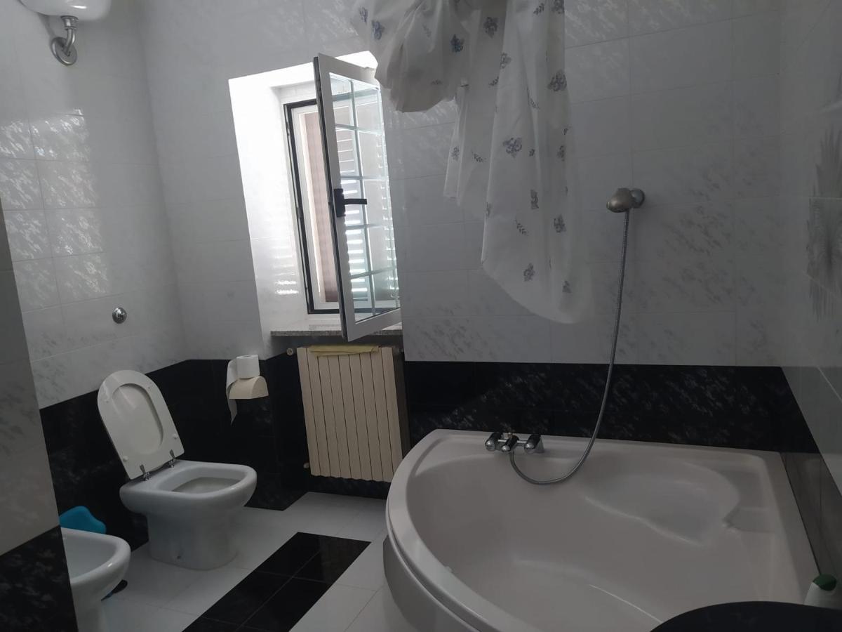 Da Gio - Casa Vacanze A Locorotondo Ngoại thất bức ảnh